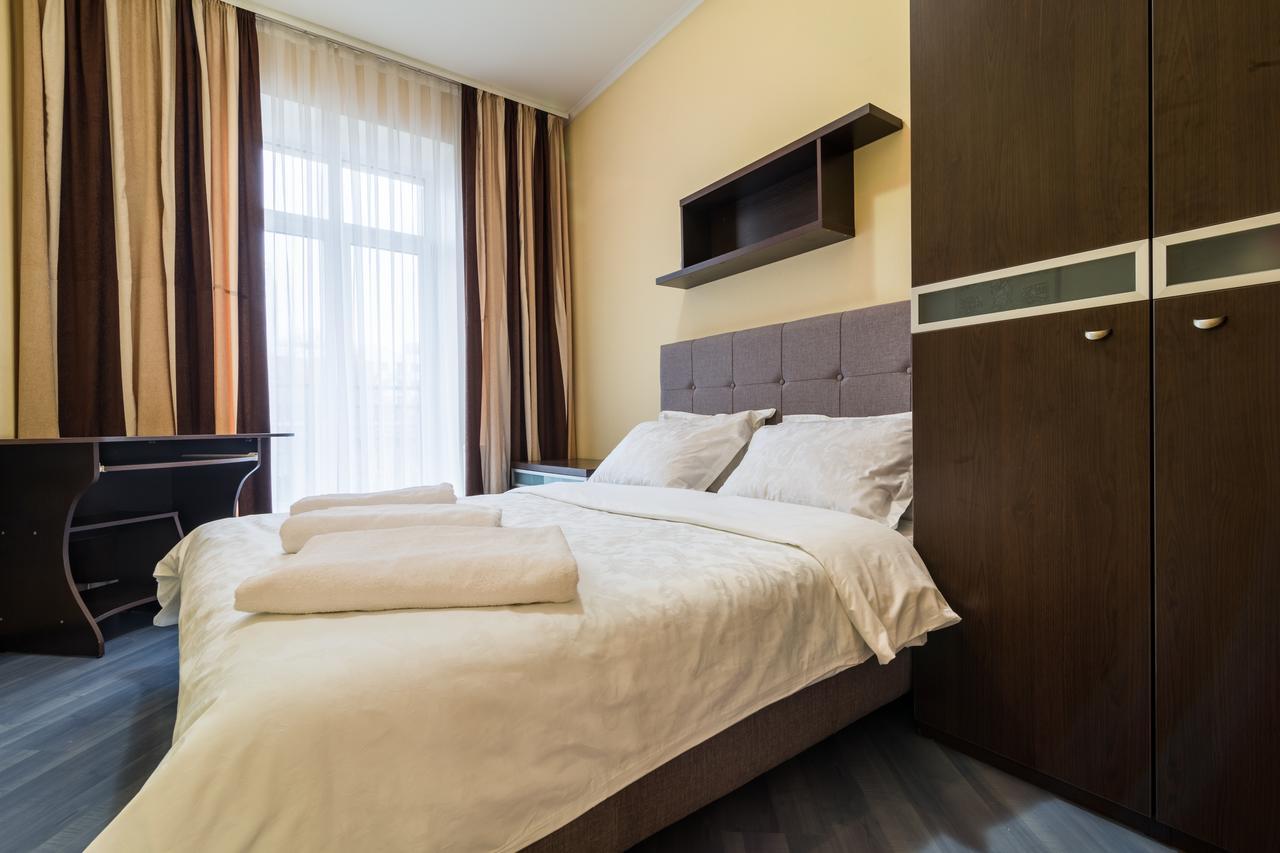 Lux Near Most City With Panoramic Windows Ντνιπροπετρόφσκ Εξωτερικό φωτογραφία