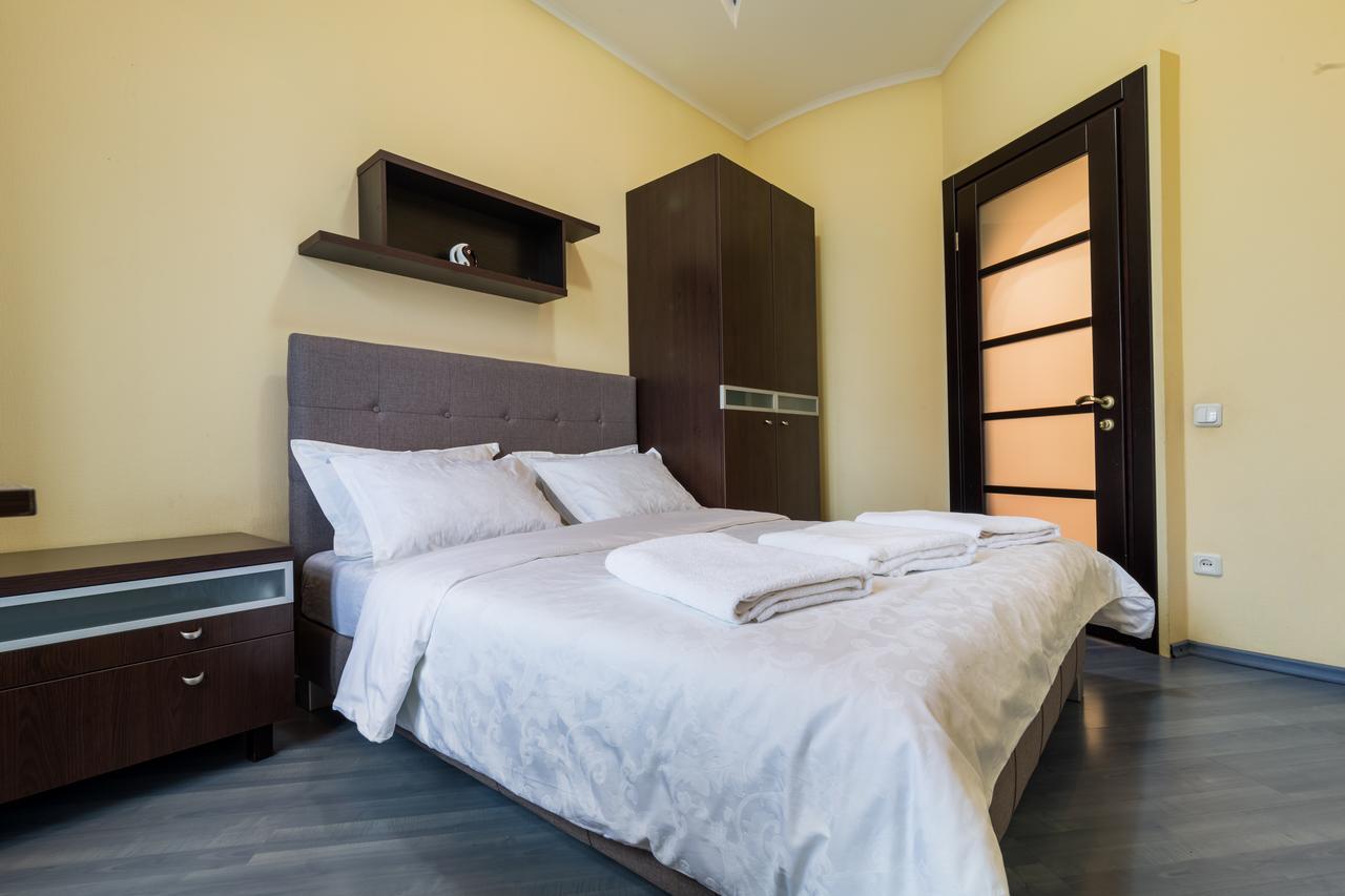 Lux Near Most City With Panoramic Windows Ντνιπροπετρόφσκ Εξωτερικό φωτογραφία